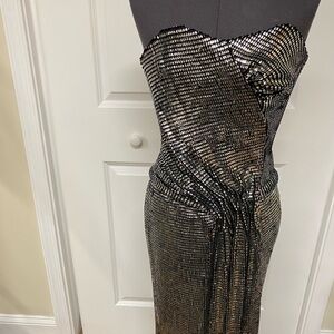 Elegant Black and Gold Sequin Dress